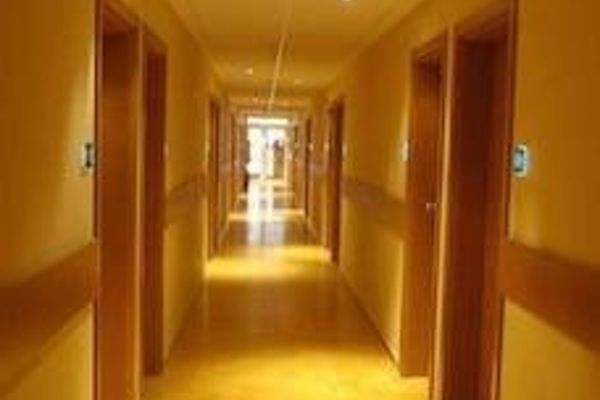 Hotel .Com (Albena)